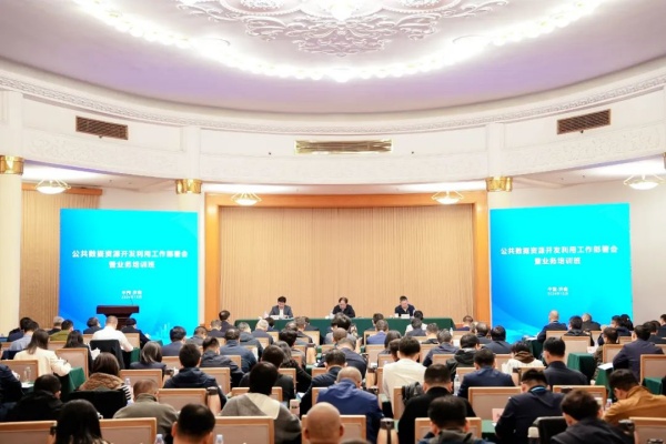 1730183343403306.jpg 640_副本.jpg