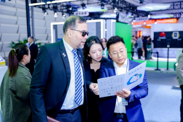 1732600082647778.png 3.png